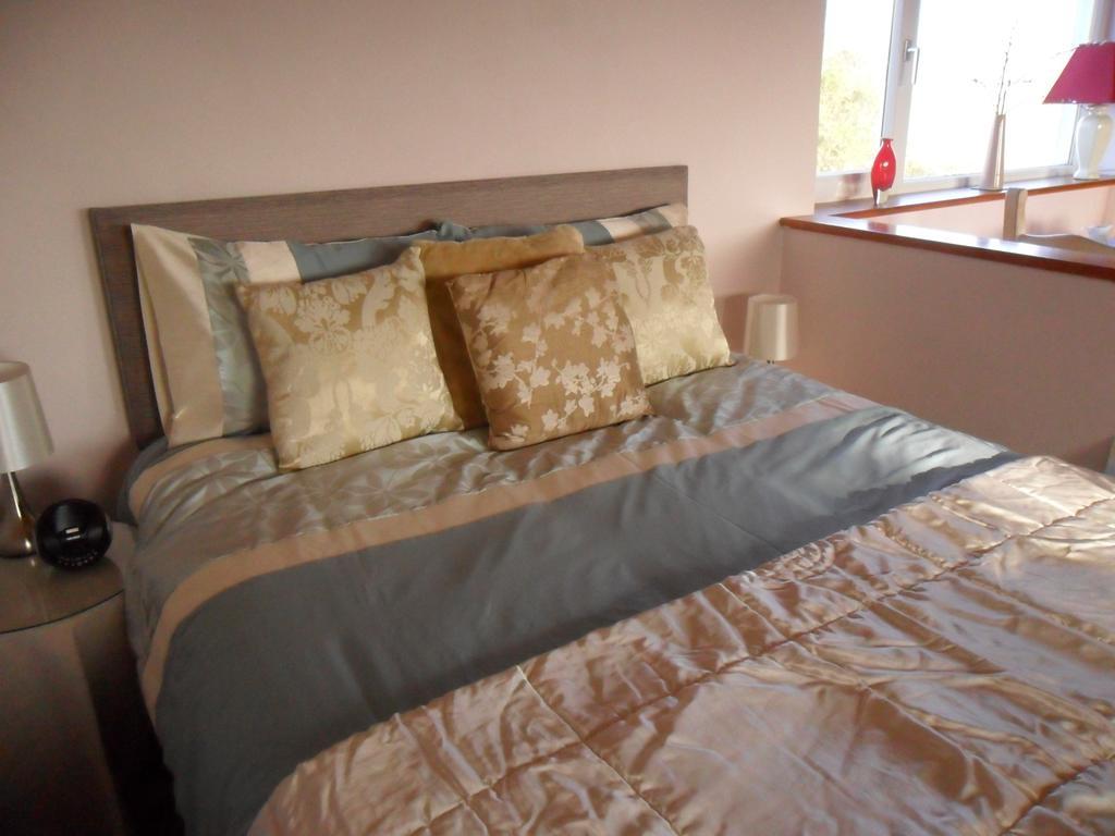 Bank Cottage B&B Newport  Room photo